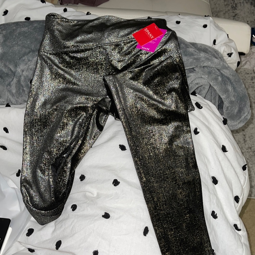 Spanx shape leggings in gold pattern